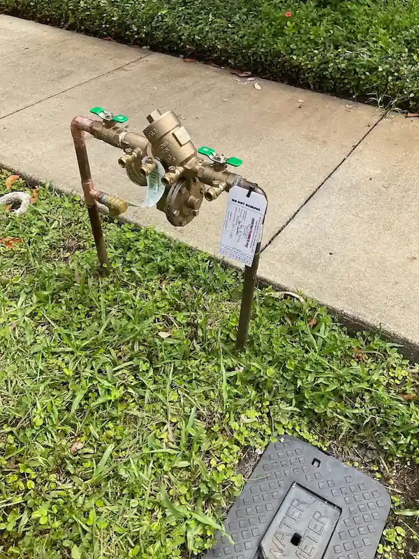 backflow-testing-repair-tampa backflow prevention device testing and repair by licensed Tampa plumbers